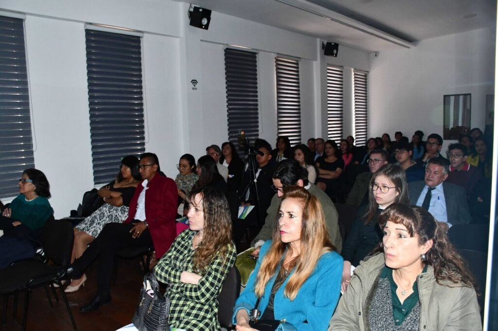 Premiación a la Creatividad y Compromiso en la Lucha Contra la Trata de Personas.
